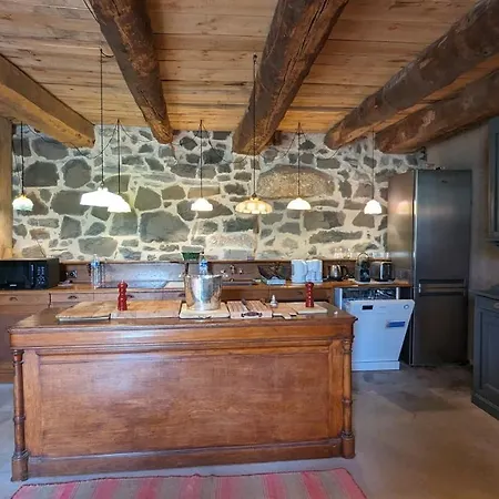 بيت للعطل Le Buron De Perrier Saint-Urcize